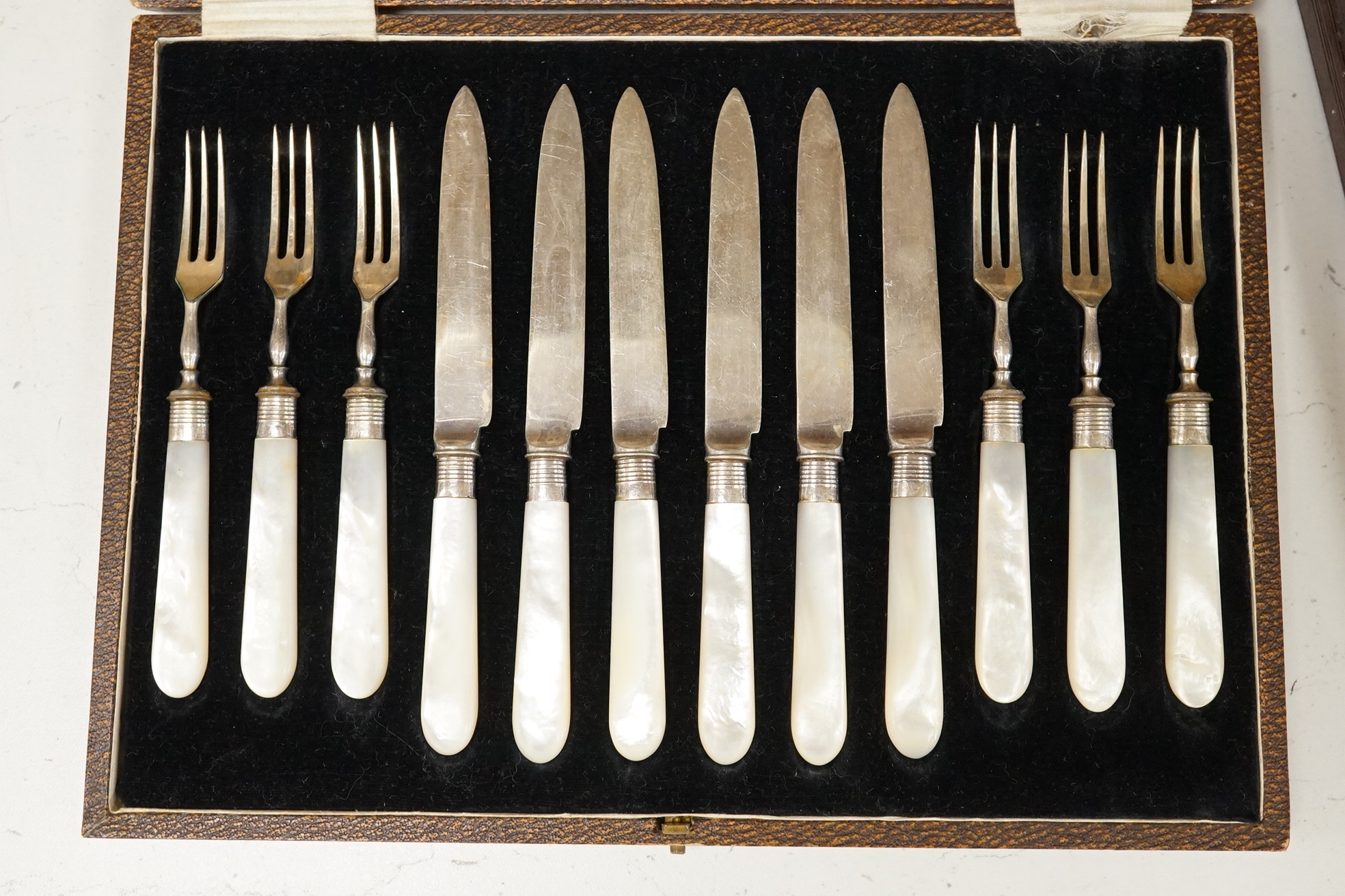 A small collection of assorted plated wares